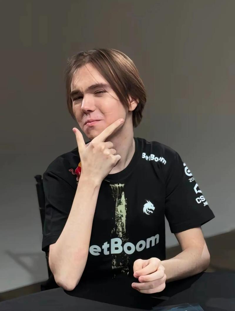 【快讯】游戏市场持续火热，LOL成最吸金端游