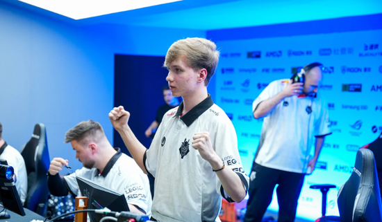 BLG获得2024LPL春季赛总冠军，将与TES共同出征MSI